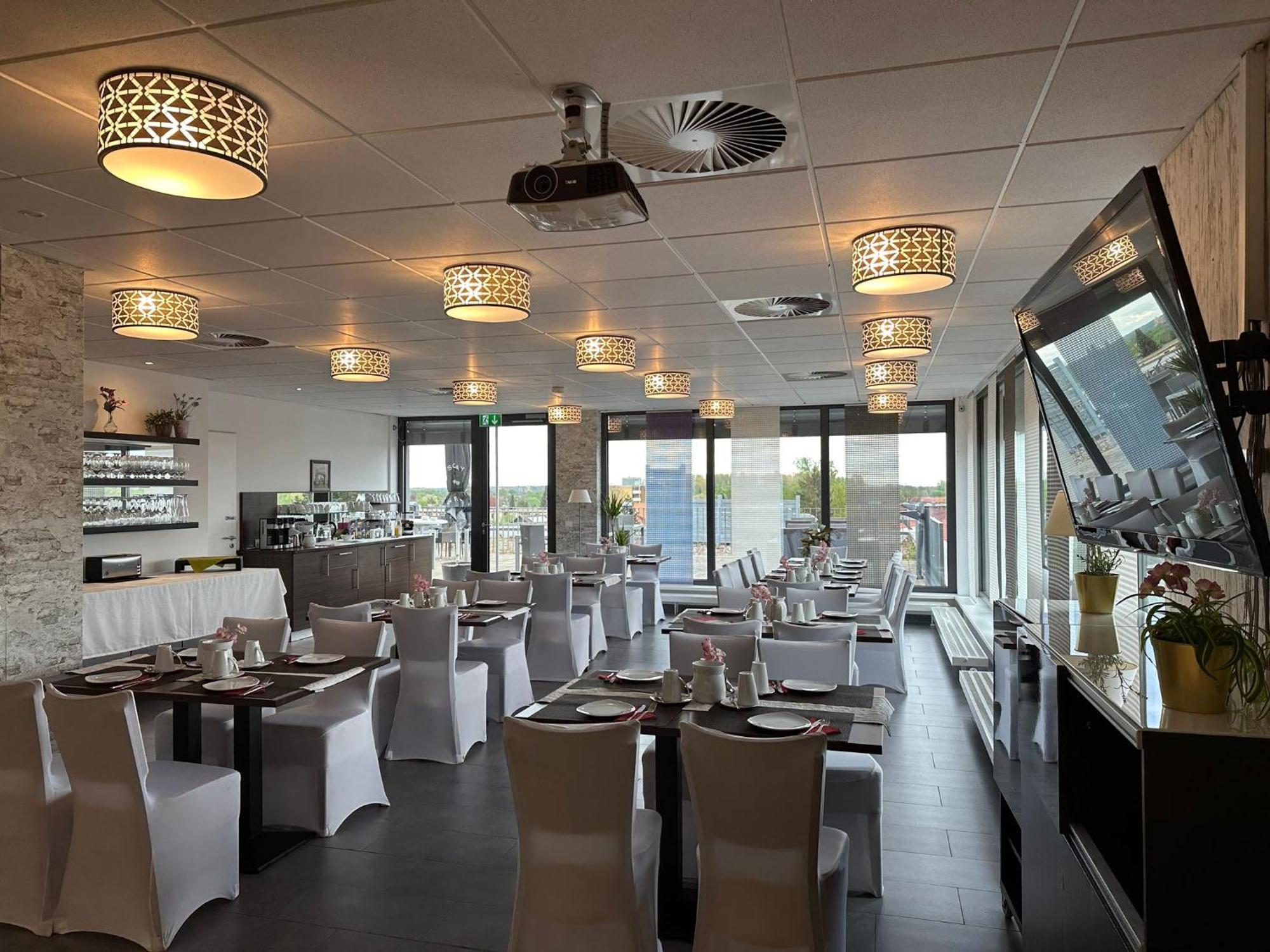 Hotel Efcannos Vechelde Buitenkant foto