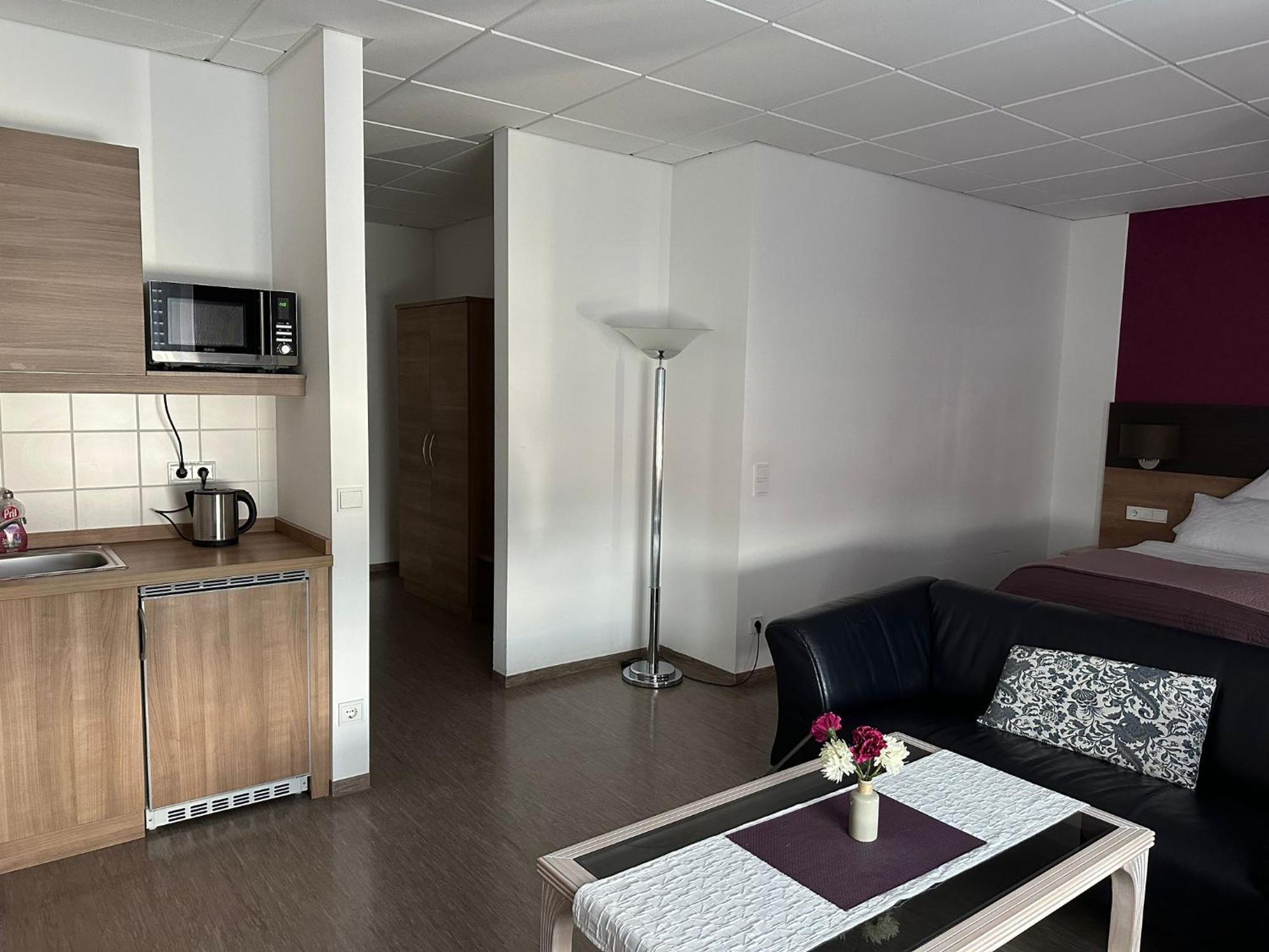 Hotel Efcannos Vechelde Buitenkant foto