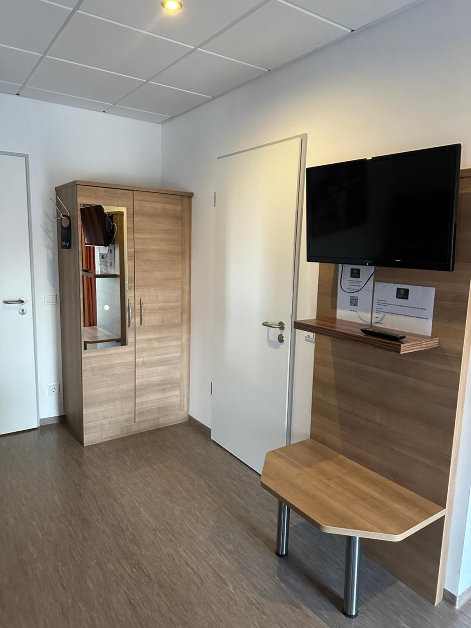 Hotel Efcannos Vechelde Buitenkant foto